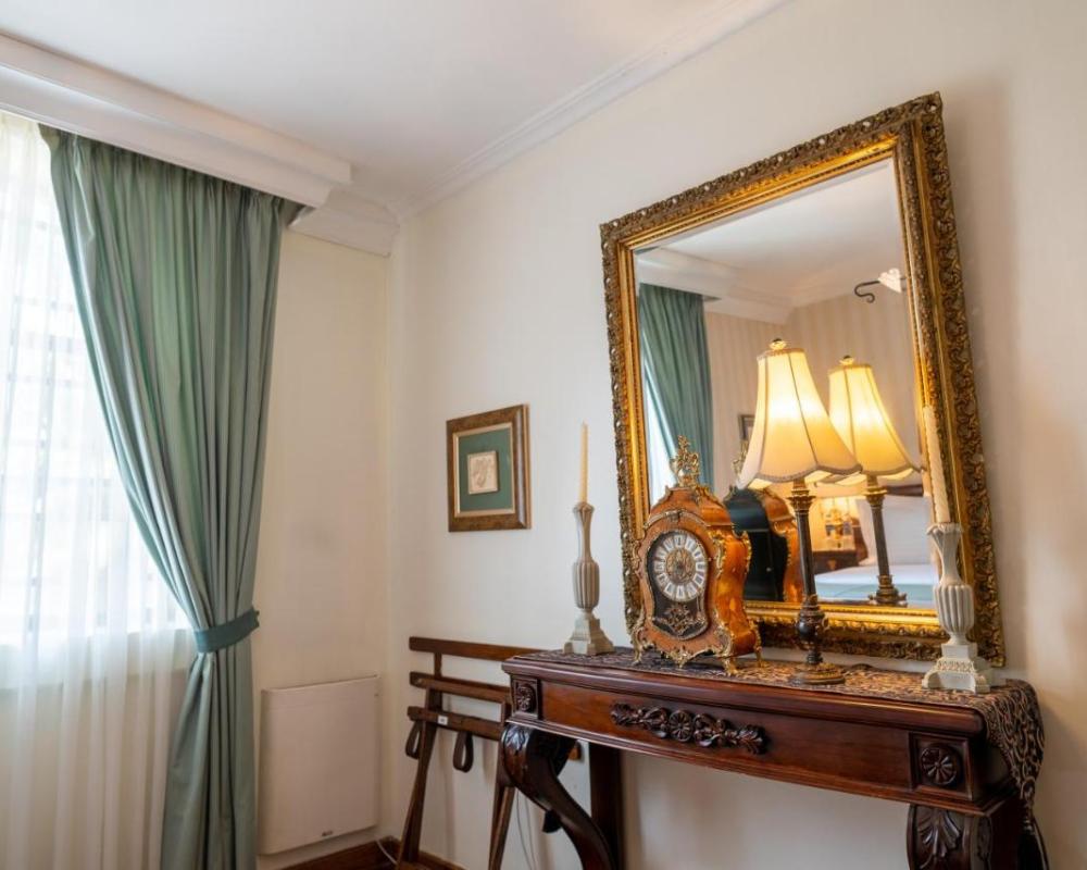 фото Mansion Alcazar