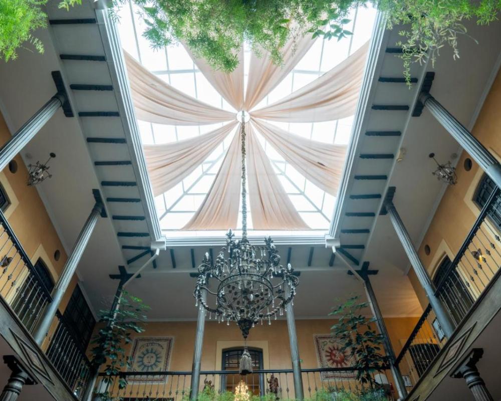 фото Mansion Alcazar