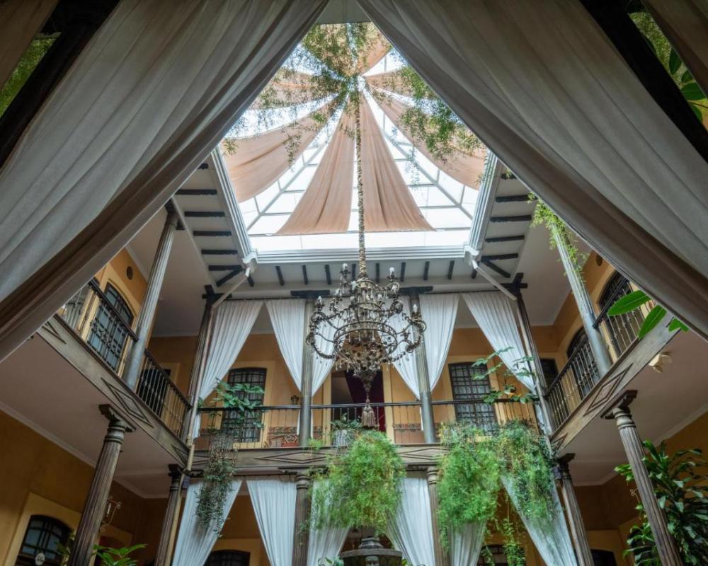 фото Mansion Alcazar