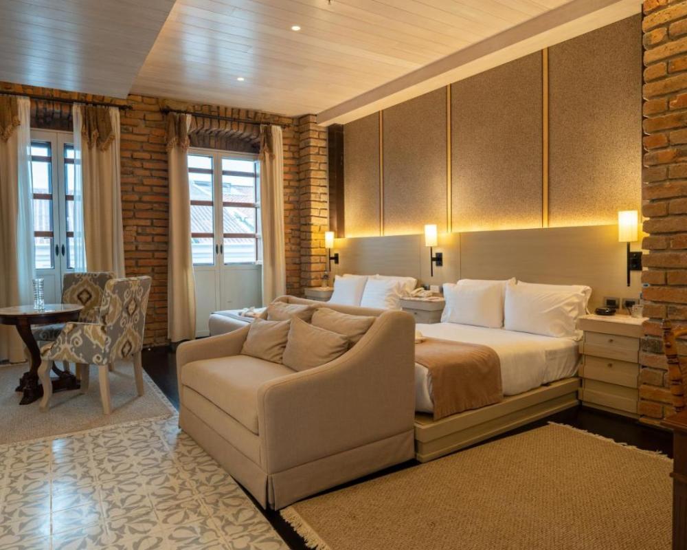 фото Mansion Alcazar
