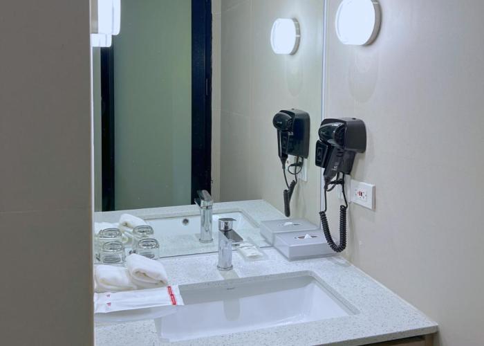 City Garden Hotel Makati