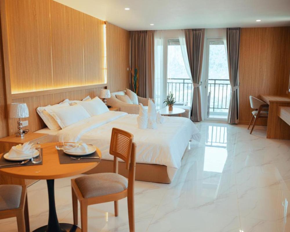 The Elephant Crossing Hotel