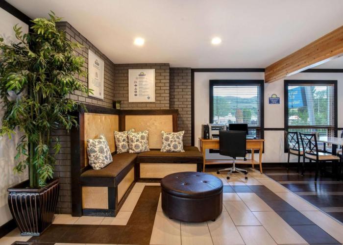 Days Inn by Wyndham Vernon