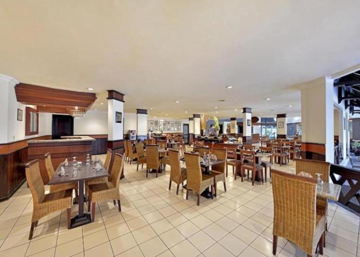 Grand Whiz Hotel Trawas Mojokerto