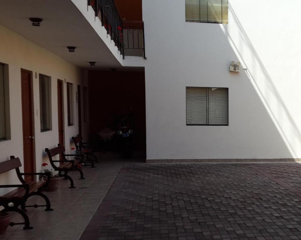 фото Hostal La Casona