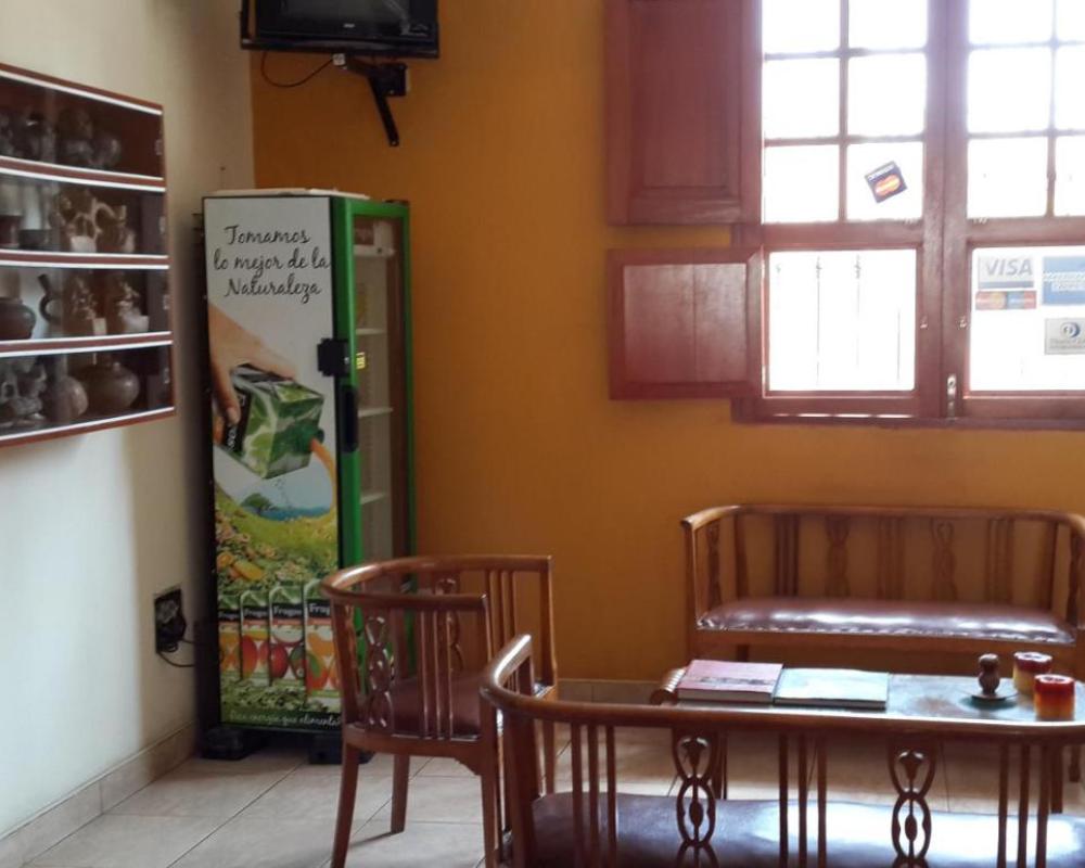 фото Hostal La Casona
