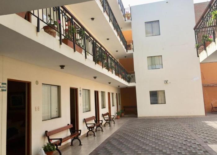 Hostal La Casona