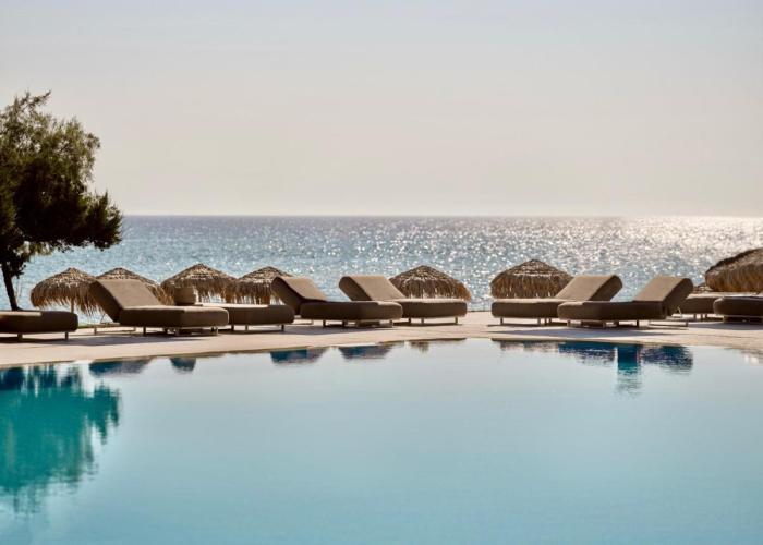 The Bay Hotel & Suites