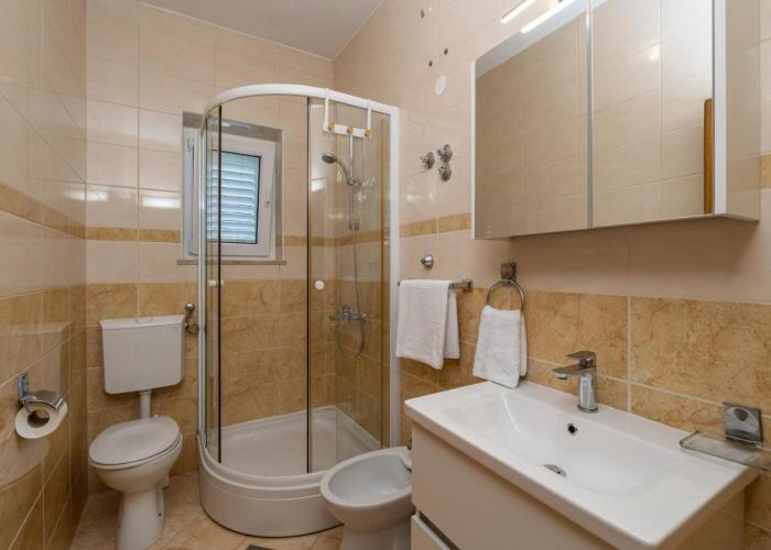 Francesca Guesthouse