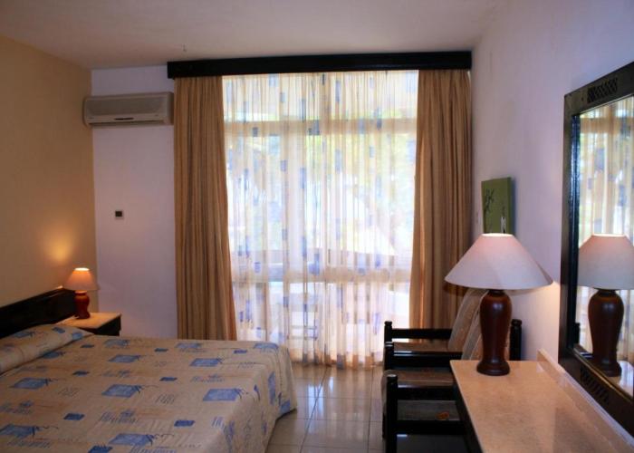 Kenya Bay Beach Hotel