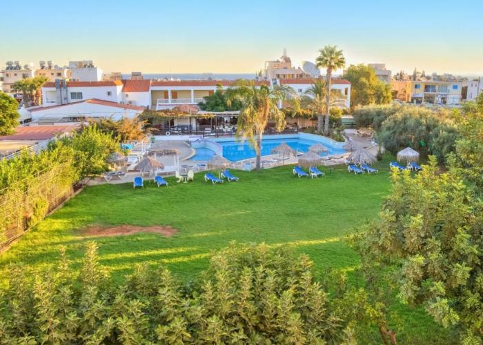 Captain Karas Holidays Apartments