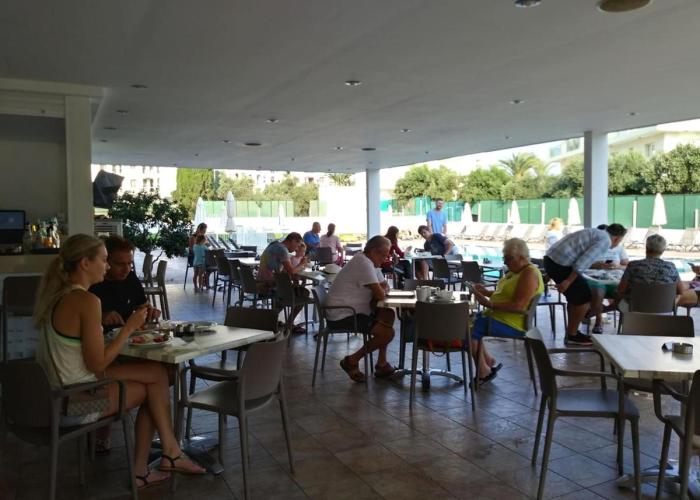 Livas Hotel Apartments