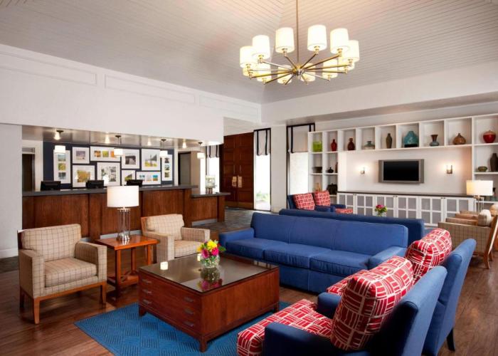 Four Points by Sheraton Bakersfield