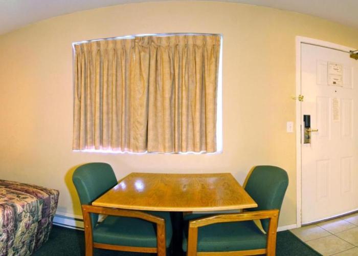 Travelodge by Wyndham Merritt