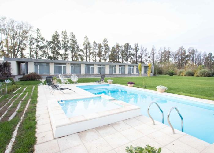 Herradura Hotel Suites