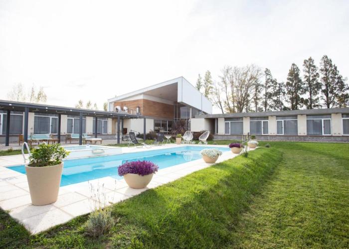 Herradura Hotel Suites