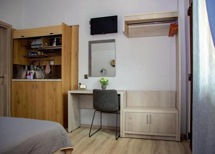 Dimitra House