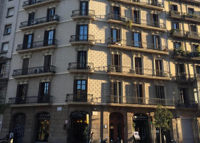 Hostal Barcelona Travel