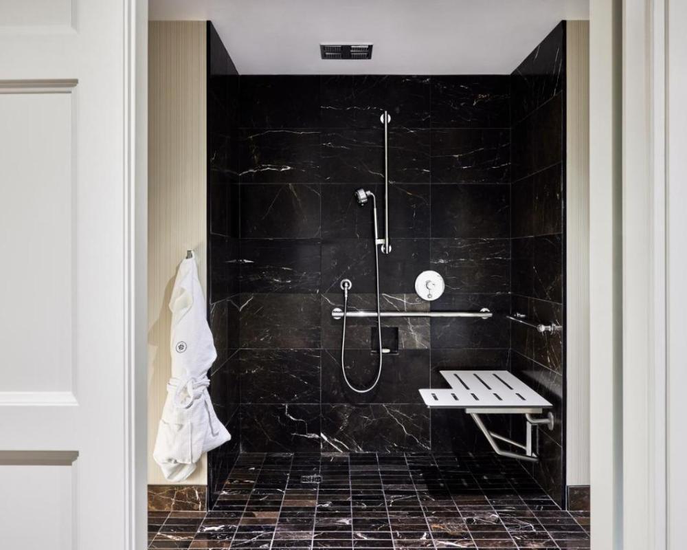 фото Rosewood Hotel Georgia