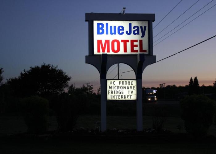 Blue Jay Motel