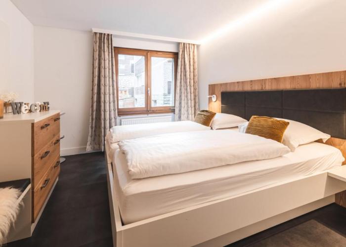 Central & Elegant Apartments,partially with Fireplace, by Zermatt Rental