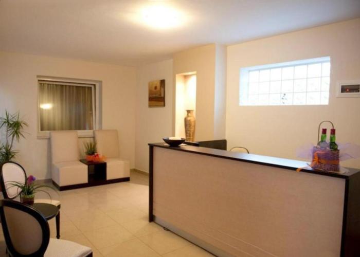 Ammolithos Beach