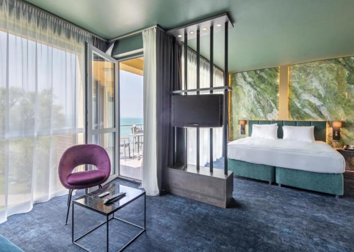 Hotel Azur Premium