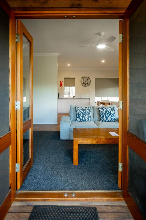 фото Yallingup Forest Resort