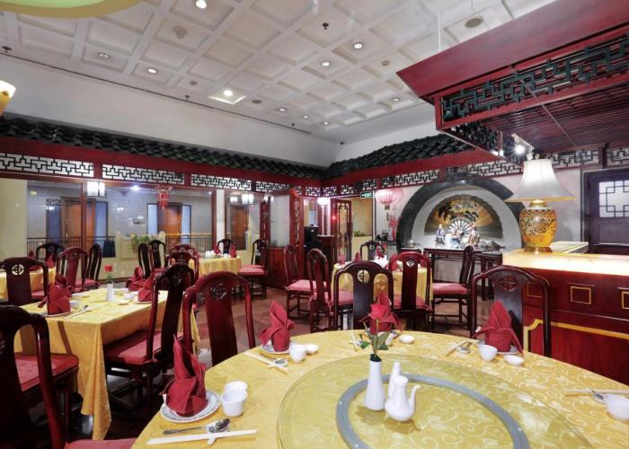Grand Candi Hotel