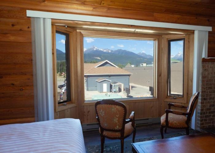 Alpine Inn