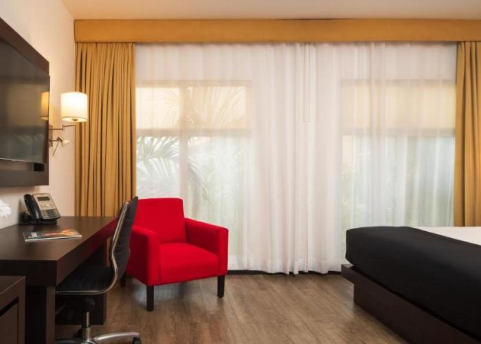 Spanish Court Hotel
