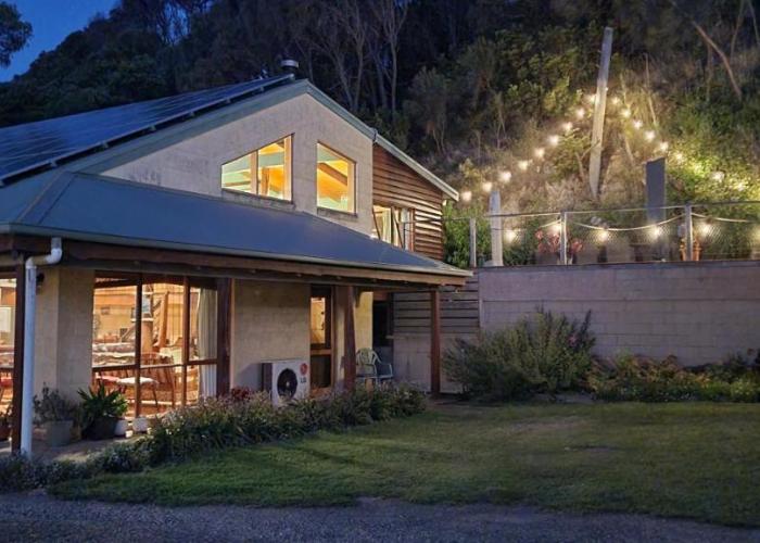 Eastern Reef Cottages