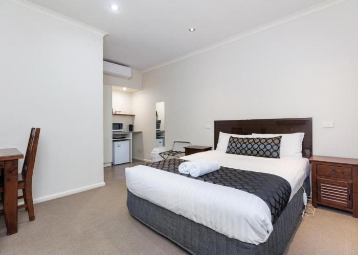 Amaroo Motel
