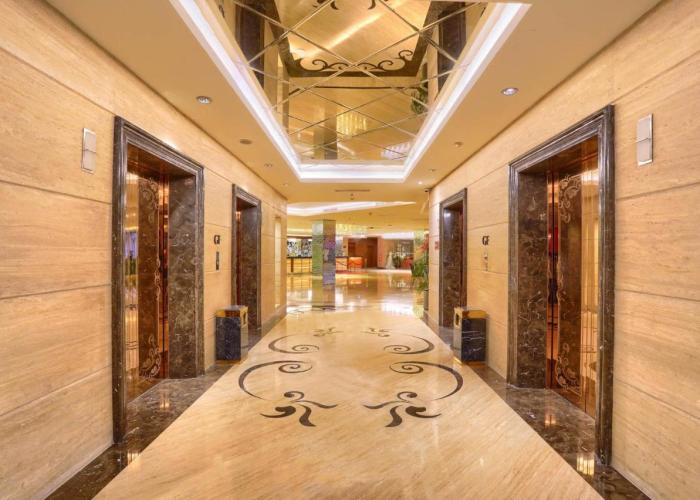 Wyndham Surabaya