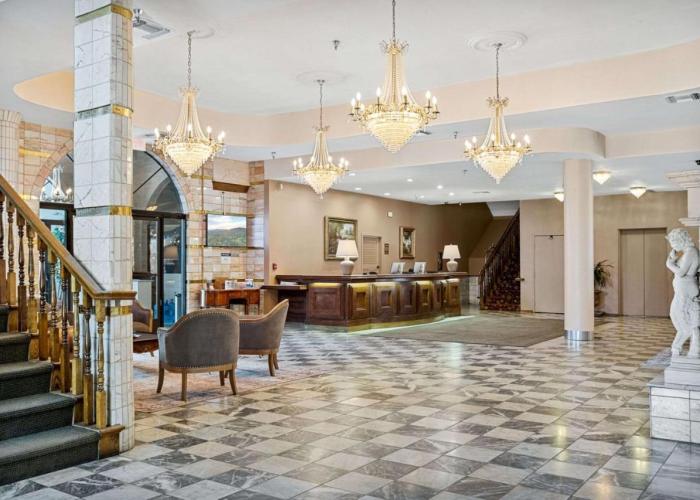 Best Western- Big Bear Chateau