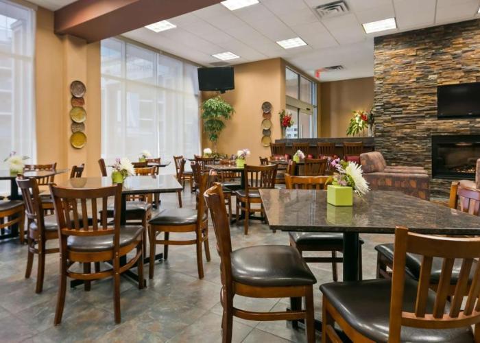Best Western Plus Chateau Inn