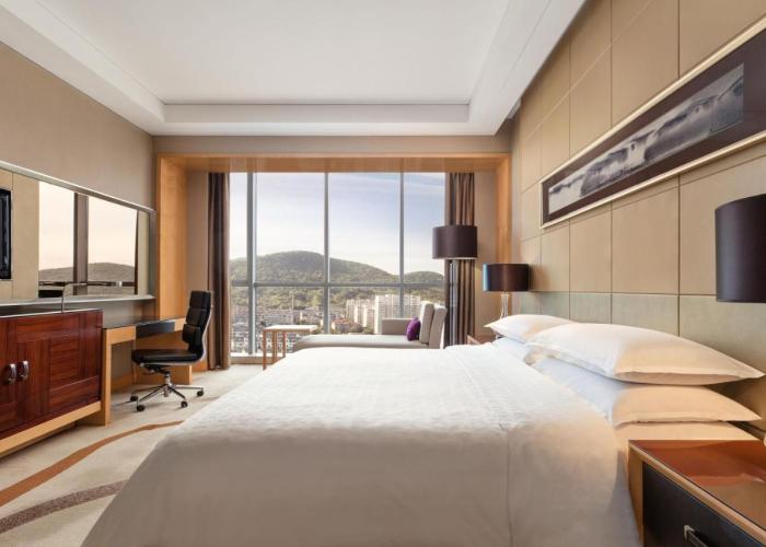 Sheraton Zhenjiang Hotel
