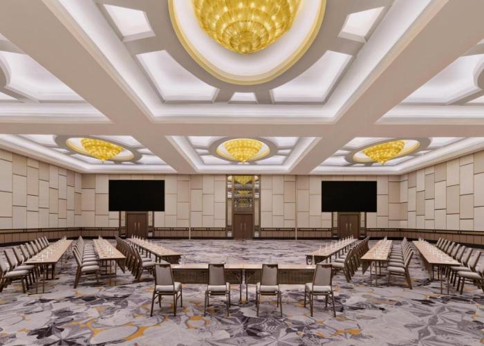 Sheraton Surabaya Hotel & Towers