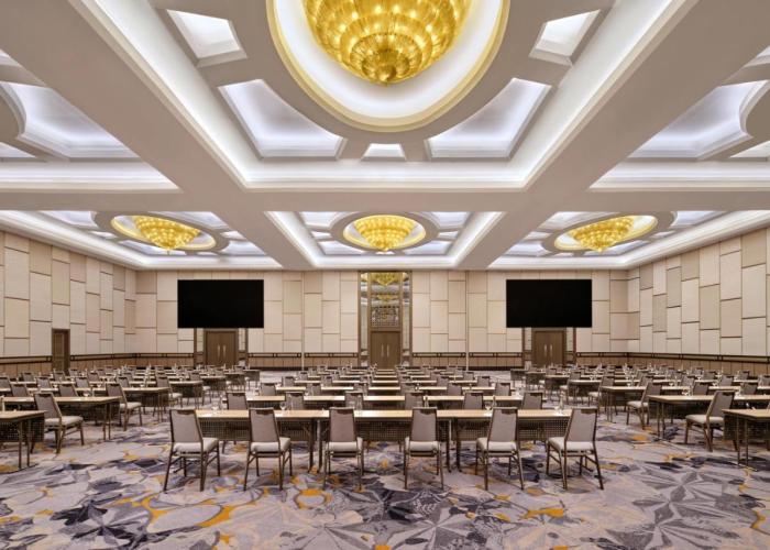 Sheraton Surabaya Hotel & Towers