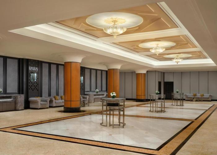 Sheraton Surabaya Hotel & Towers