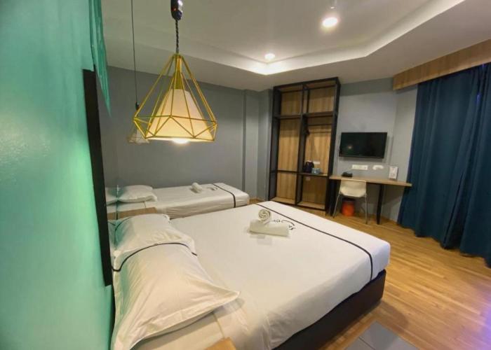 Smile Hotel Selayang Point