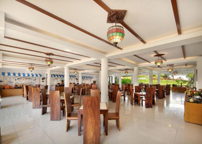 Royal Hotel and Villas Trawas