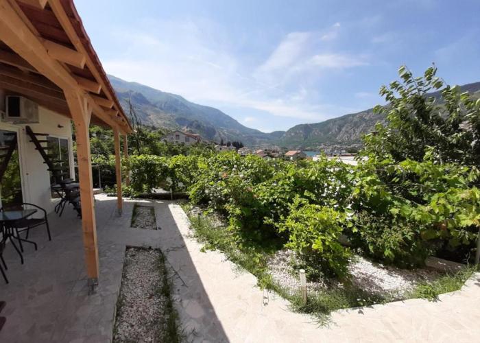Apartments Dakovic
