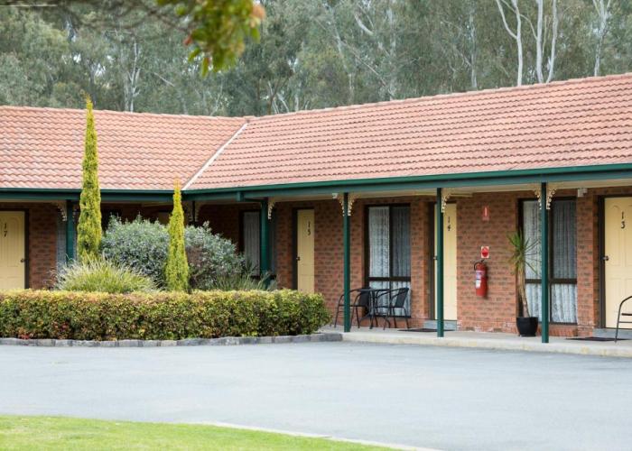 Advance Motel