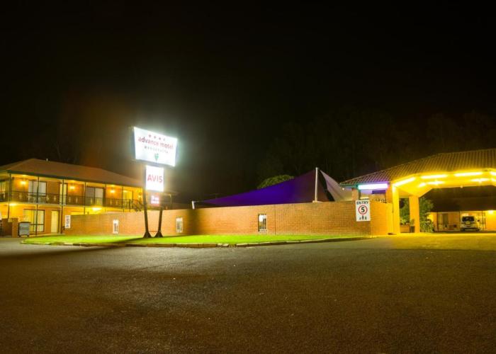 Advance Motel