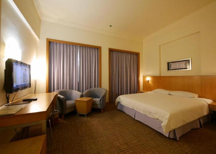 Premier Hotel
