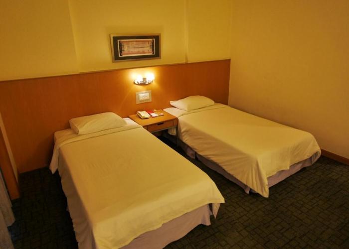 Premier Hotel