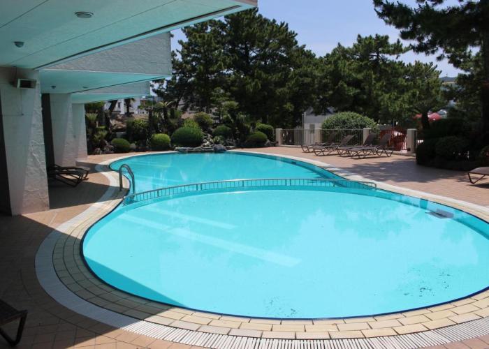 Shiraraso Grand Hotel