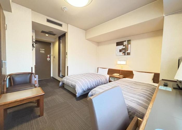 HOTEL ROUTE-INN Ueda - Route 18 -