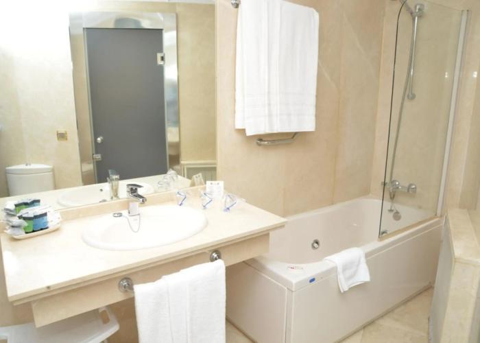 Cotton House Hotel, Autograph Collection